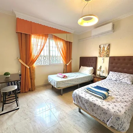Pepita - For 6 With Private Bbq, Garden And Year-round Pool - 350 M From The Torremolinos
