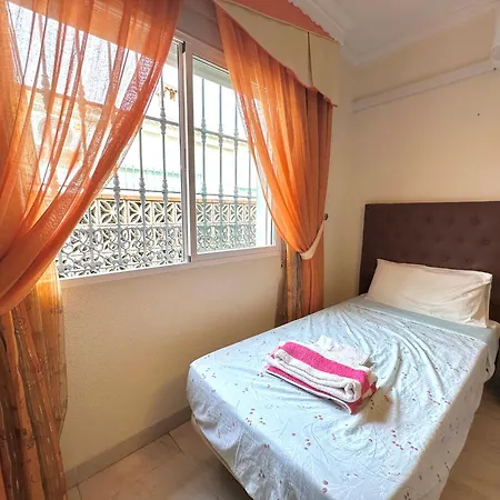 Apartman Pepita - For 6 With Private Bbq, Garden And Year-round Pool - 350 M From The Torremolinos