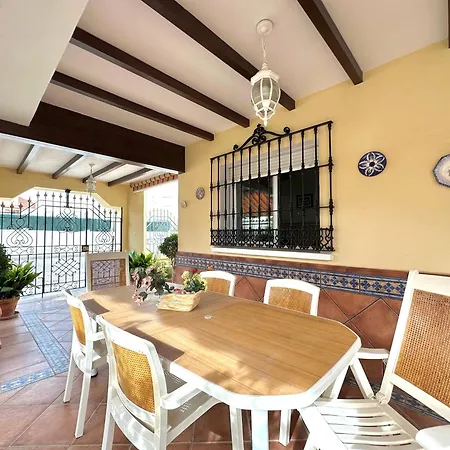 Будинок відпочинку Pepita - 3 - 350 Metros Playa - Piscina *